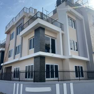 House For sale in Darjeeling Height Sipadol Bhaktapur